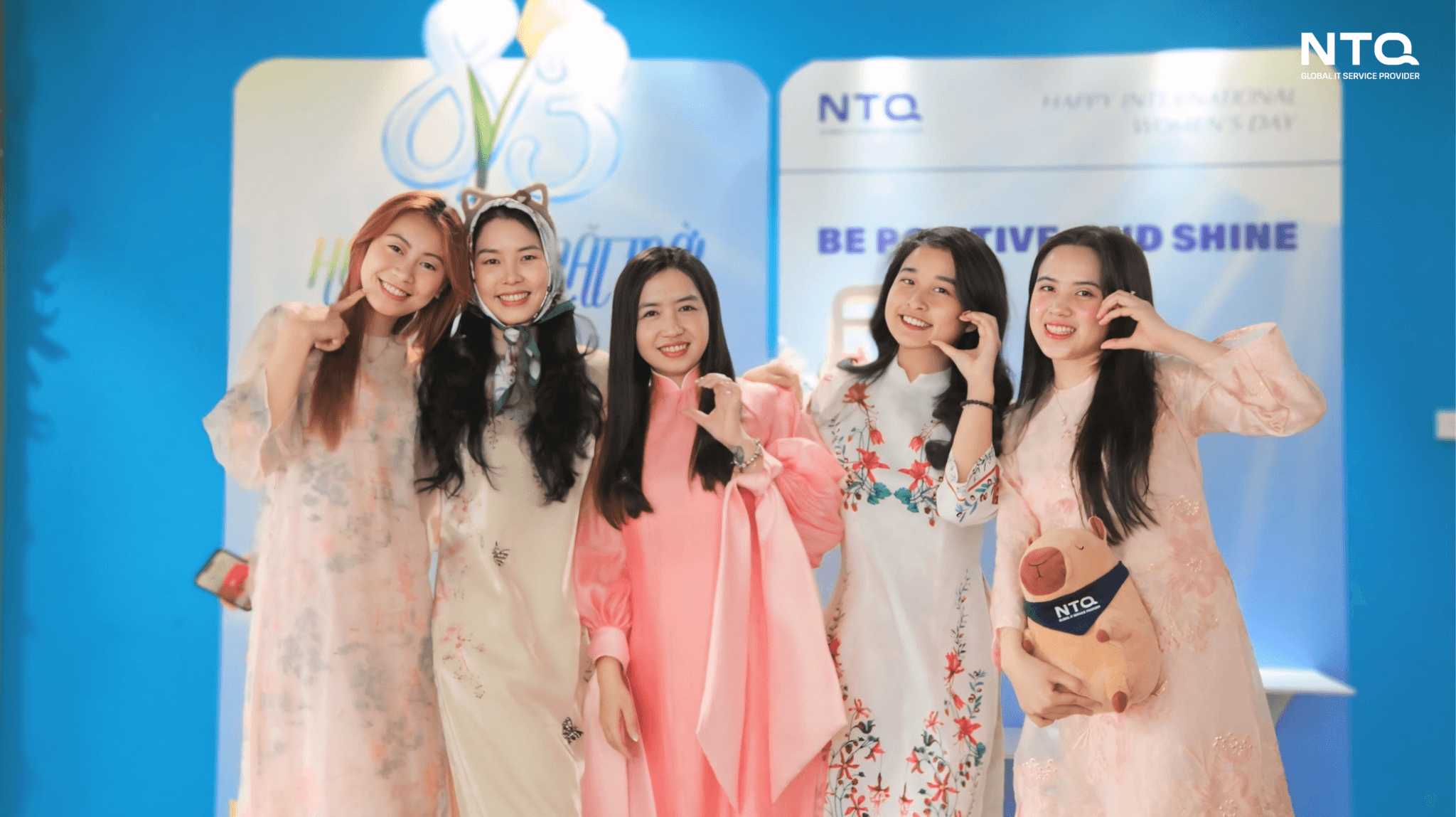 NTQ's women with Ao Dai
