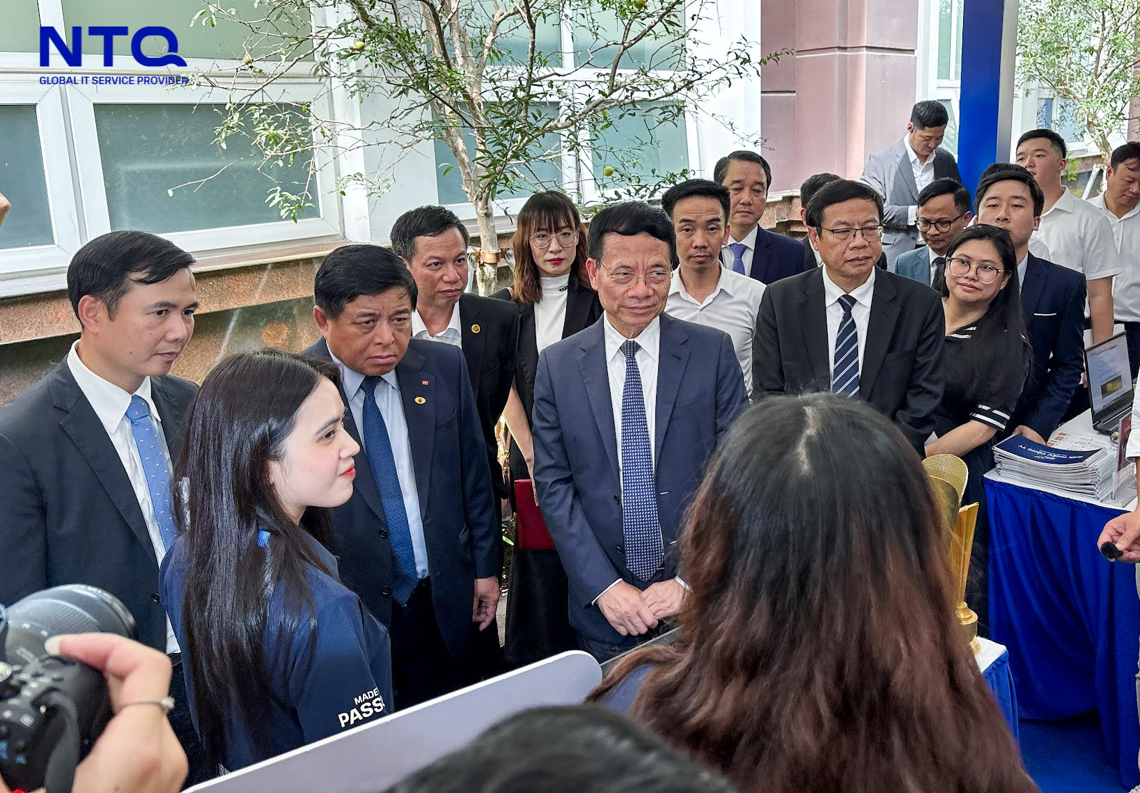 Esteemed guest, including the Deputy Prime Minister & Minister of Science & Technology, visited NTQ's booth 