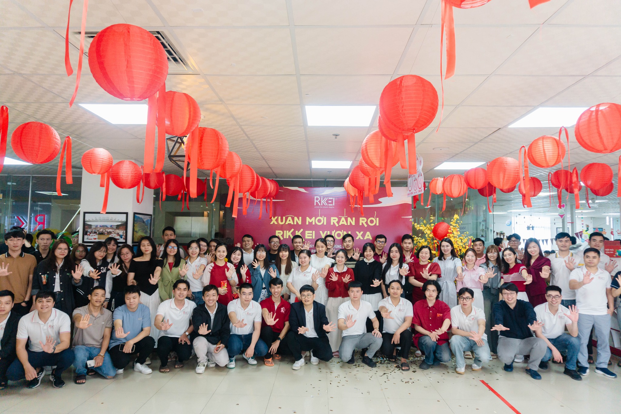 Rikkeisoft - Top 10 Vietnam Software & IT Services Outsourcing Companies