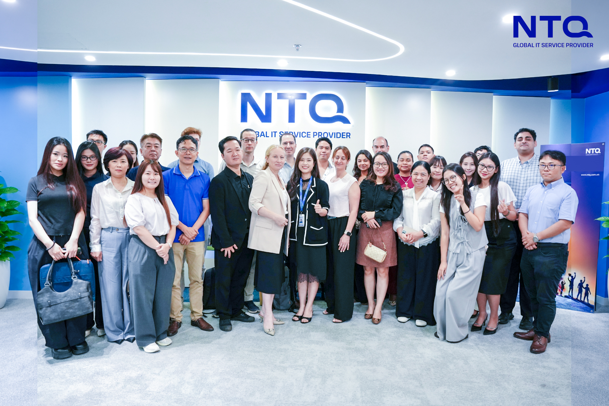 Tổng kết sự kiện Breakfast Talk | Hành trình chuyển mình của công nghệ Việt Nam: Từ nhà cung cấp dịch vụ đến đối tác công nghệ chiến lược
